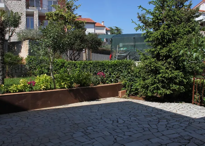 Appartement With Parking Space - 7647 Pula