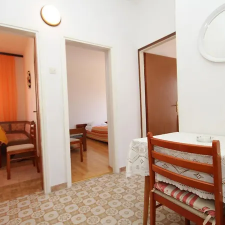 Apartment Apartments With Parking Space Pula - 7647 Pula
